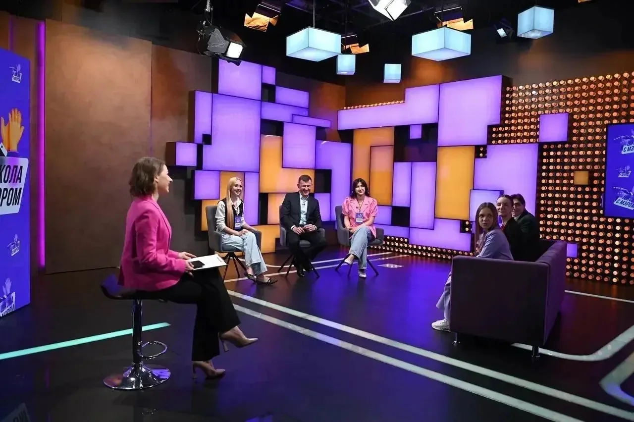 Будет ли второй сезон «Школы с мэром»? Глава Краснодара дал ответ на первом стриме с участниками проекта