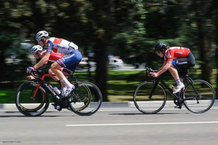 В Адлерском районе Сочи с 9 по 11 мая в связи с велогонкой «Три горы» изменится схема движения транспорта