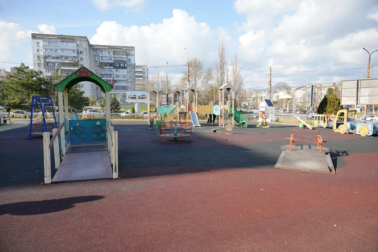 Масштабная детская площадка с научной тематикой появится в Южном районе Новороссийска Масштабная детская площадка с научной тематикой появится в Южном районе Новороссийска