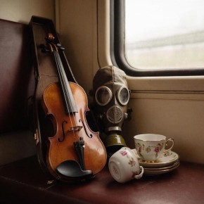 Противогаз, чайный сервиз и скрипку забыли россияне в поезде с начала 2026 года