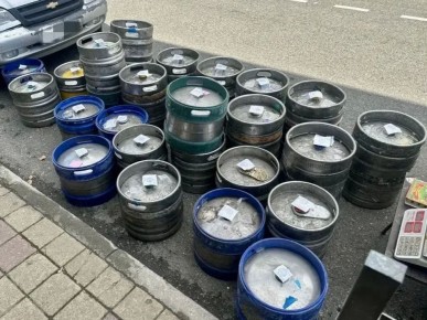 ����� ����� ������������ ���� ����� � �������� � ����