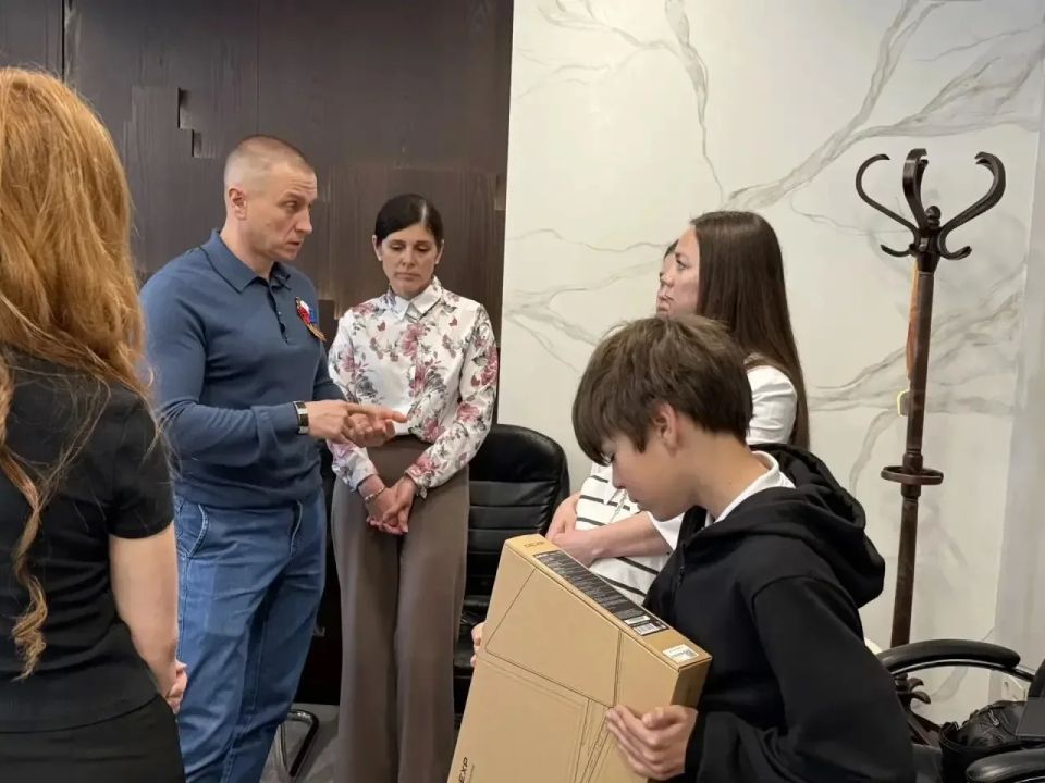 Депутат Гордумы Краснодара Андрей Анашкин принял в гостях семьи воинов, погибших на СВО Депутат Гордумы Краснодара Андрей Анашкин принял в гостях семьи воинов, погибших на СВО