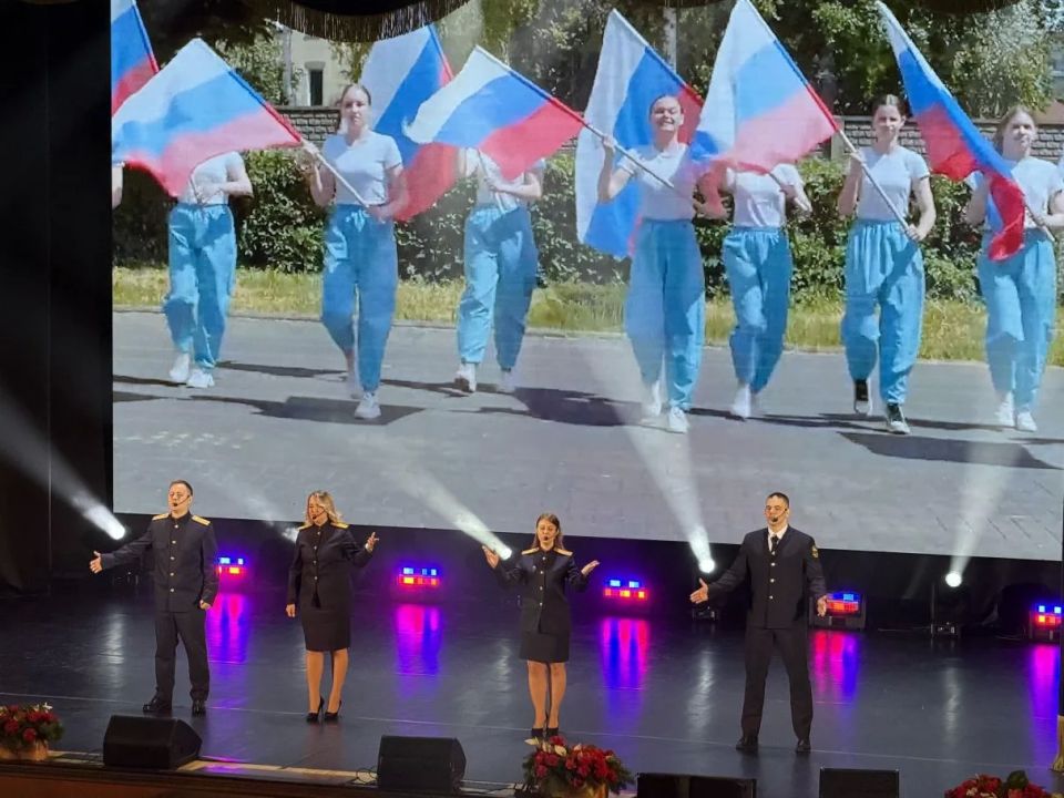В Ростове-на-Дону при поддержке Следственного комитета России прошло мероприятие для студентов, приуроченное к 81-й годовщине Великой Победы В Ростове-на-Дону при поддержке Следственного комитета России прошло мероприятие для студентов, приуроченное к 81-й годовщине Великой Победы