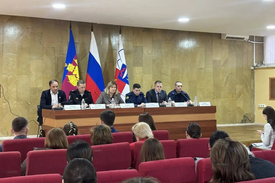 В Сочи продолжается работа по профилактике противоправного поведения среди несовершеннолетних