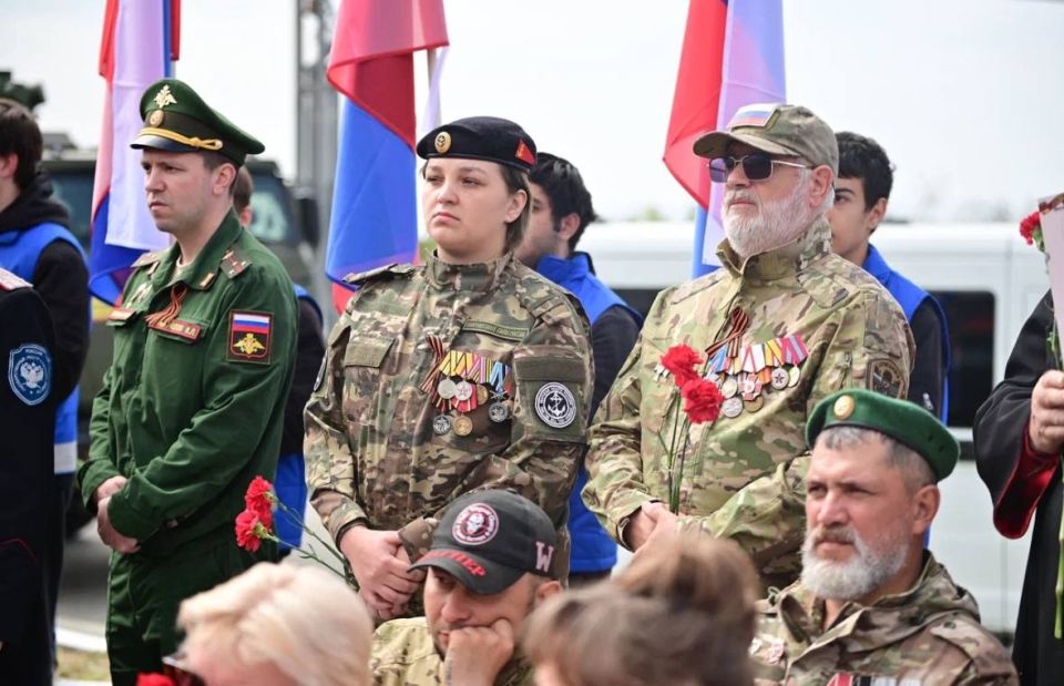 Накануне Дня Победы состоялась традиционная акция «Память времен» на территории музея под открытым небом «Батарея № 394 капитана А.Э. Зубкова» Накануне Дня Победы состоялась традиционная акция «Память времен» на территории музея под открытым небом «Батарея № 394 капитана А.Э. Зубкова»