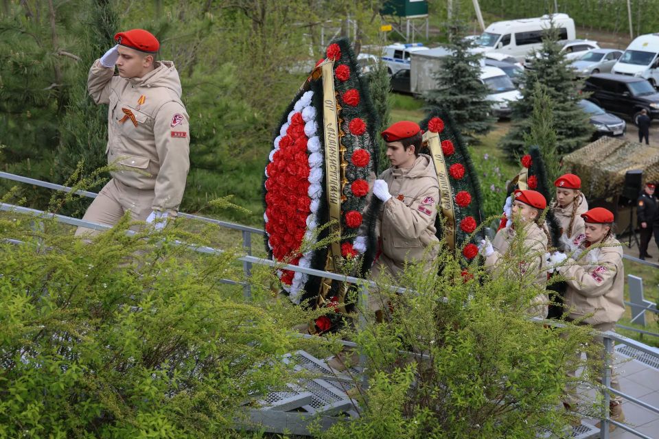 НА МЕМОРИАЛЕ «6680» ПОЧТИЛИ ПАМЯТЬ МИРНЫХ ЖИТЕЛЕЙ, ПОГИБШИХ В ГОДЫ ВЕЛИКОЙ ОТЕЧЕСТВЕННОЙ ВОЙНЫ НА МЕМОРИАЛЕ «6680» ПОЧТИЛИ ПАМЯТЬ МИРНЫХ ЖИТЕЛЕЙ, ПОГИБШИХ В ГОДЫ ВЕЛИКОЙ ОТЕЧЕСТВЕННОЙ ВОЙНЫ