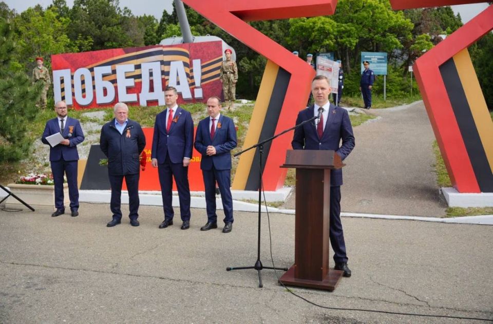 Накануне Дня Победы состоялась традиционная акция «Память времен» на территории музея под открытым небом «Батарея № 394 капитана А.Э. Зубкова» Накануне Дня Победы состоялась традиционная акция «Память времен» на территории музея под открытым небом «Батарея № 394 капитана А.Э. Зубкова»