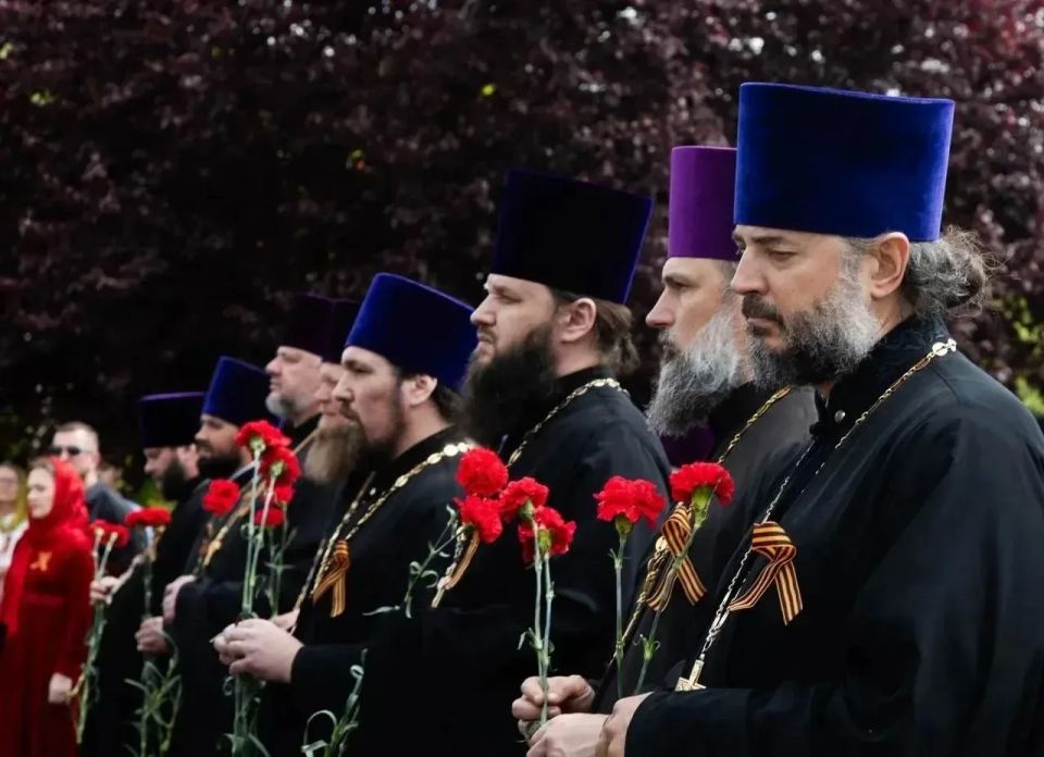 В Краснодаре заупокойной литией почтили память павших в Великой Отечественной войне