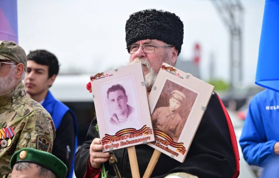 Накануне Дня Победы состоялась традиционная акция «Память времен» на территории музея под открытым небом «Батарея № 394 капитана А.Э. Зубкова» Накануне Дня Победы состоялась традиционная акция «Память времен» на территории музея под открытым небом «Батарея № 394 капитана А.Э. Зубкова»