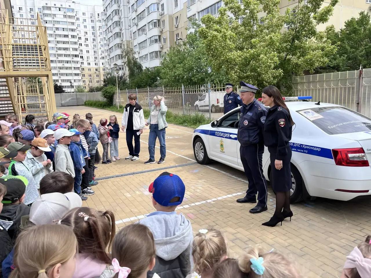 От детского сада до школы — один шаг (и он должен быть безопасным! ) От детского сада до школы — один шаг (и он должен быть безопасным! )
