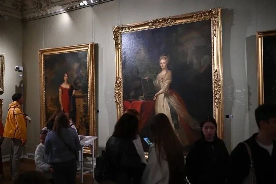 В Ночь музеев в Краснодаре устроили перфомансы, экскурсии, квесты и мастер-классы В Ночь музеев в Краснодаре устроили перфомансы, экскурсии, квесты и мастер-классы
