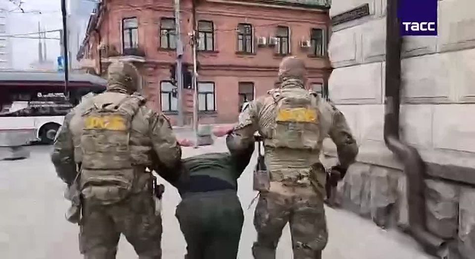 Продал душу и разум. Краснодарца, продавшего душу и разум украинской террористической организации, настигли силовики