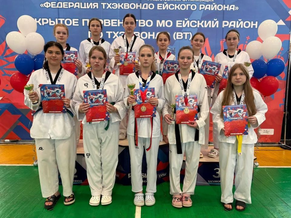 С 16 по 17 мая в СК «Юность» прошло открытое первенство Федерации тхэквондо Ейского района С 16 по 17 мая в СК «Юность» прошло открытое первенство Федерации тхэквондо Ейского района