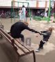 Мать в неадекватном состоянии заметили на детской площадке в Краснодаре: ребенка забрали в реабилитационный центр