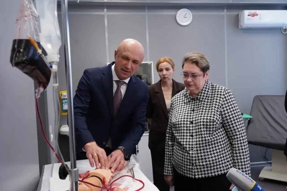 Вице-губернатор Елена Воробьева встретилась с выпускниками медицинских классов Кубани Вице-губернатор Елена Воробьева встретилась с выпускниками медицинских классов Кубани
