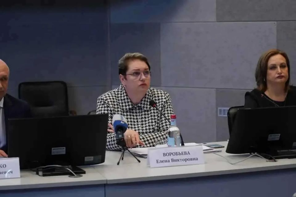 Вице-губернатор Елена Воробьева встретилась с выпускниками медицинских классов Кубани Вице-губернатор Елена Воробьева встретилась с выпускниками медицинских классов Кубани