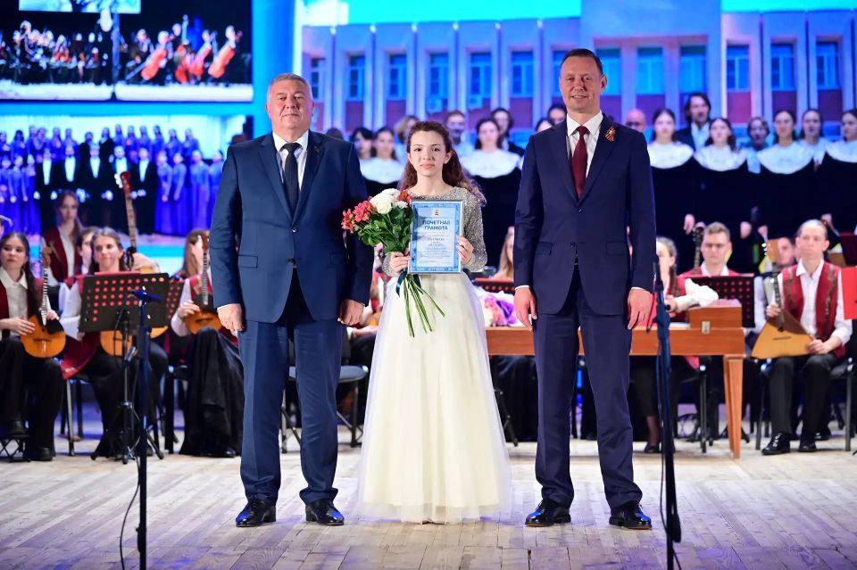 Новороссийский музыкальный колледж имени Д. Д. Шостаковича провел отчетный концерт, посвященный 120-летию композитора Новороссийский музыкальный колледж имени Д. Д. Шостаковича провел отчетный концерт, посвященный 120-летию композитора