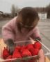 Диетолог назвала безопасную дозу клубники на день