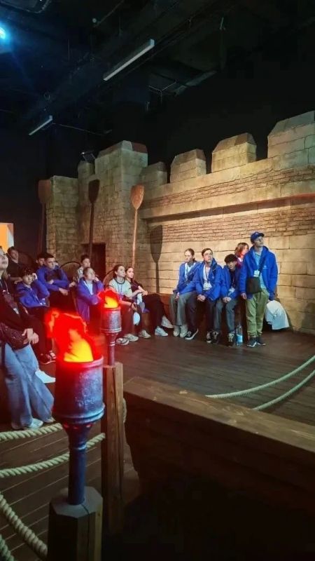 Школьники Кубани погрузились в волшебное техно-приключение в Новый Херсонес Школьники Кубани погрузились в волшебное техно-приключение в Новый Херсонес