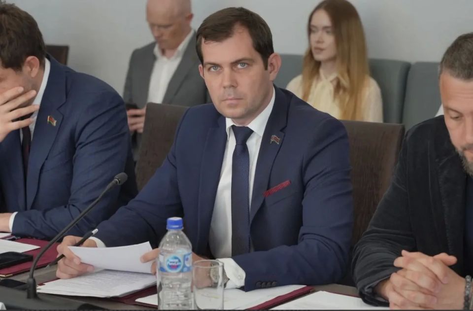 Депутаты городской Думы Новороссийска расширили список получателей единовременной выплаты для участников СВО Депутаты городской Думы Новороссийска расширили список получателей единовременной выплаты для участников СВО