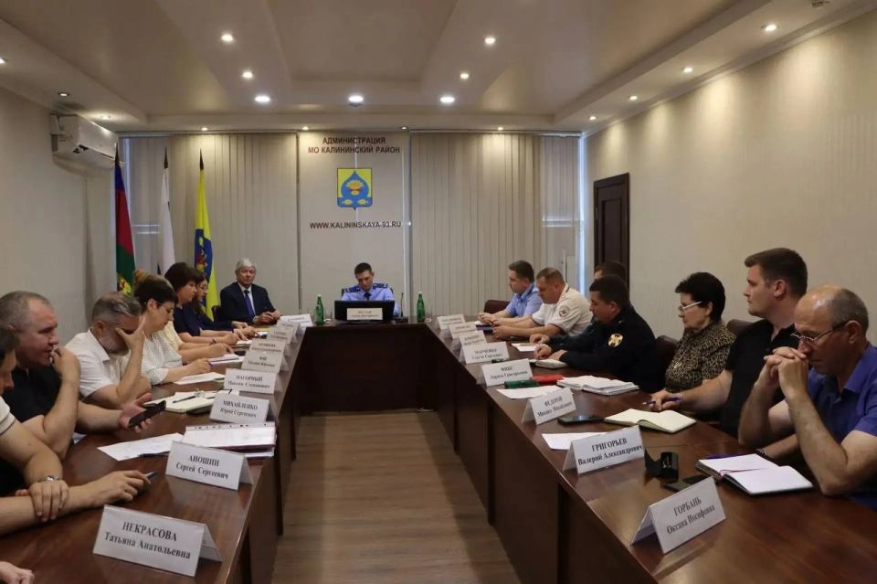 В прокуратурах состоялись заседания межведомственных рабочих групп по вопросам подготовки к выборам депутатов Государственной Думы и Федерального Собрания Российской Федерации В прокуратурах состоялись заседания межведомственных рабочих групп по вопросам подготовки к выборам депутатов Государственной Думы и Федерального Собрания Российской Федерации