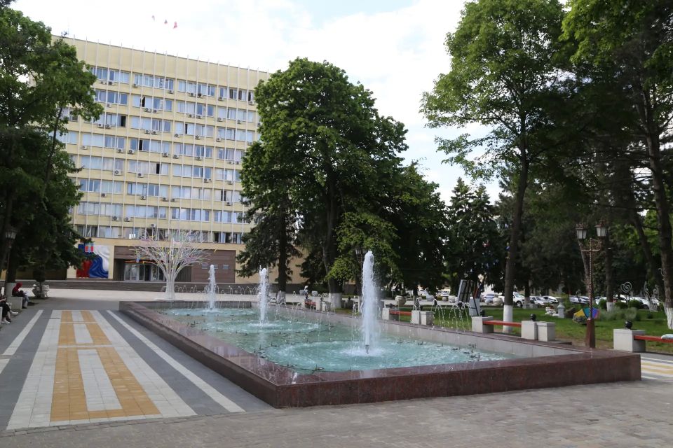 В УЧРЕЖДЕНИЯХ СОЦИАЛЬНОЙ СФЕРЫ АРМАВИРА ПОВЫСЯТ ПРОИЗВОДИТЕЛЬНОСТЬ ТРУДА