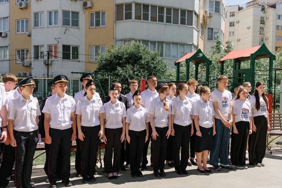 В Анапе открыли Стену Памяти пограничной охраны В Анапе открыли Стену Памяти пограничной охраны