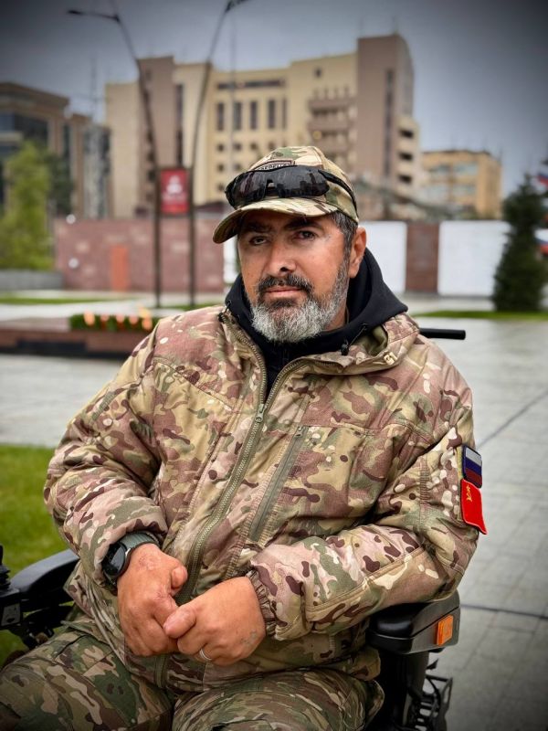 Марьяна Наумова: Я НИ О ЧЕМ НЕ ЖАЛЕЮ:. С Айком Хнусяном мы встретились на площади Памяти Героев в Краснодаре