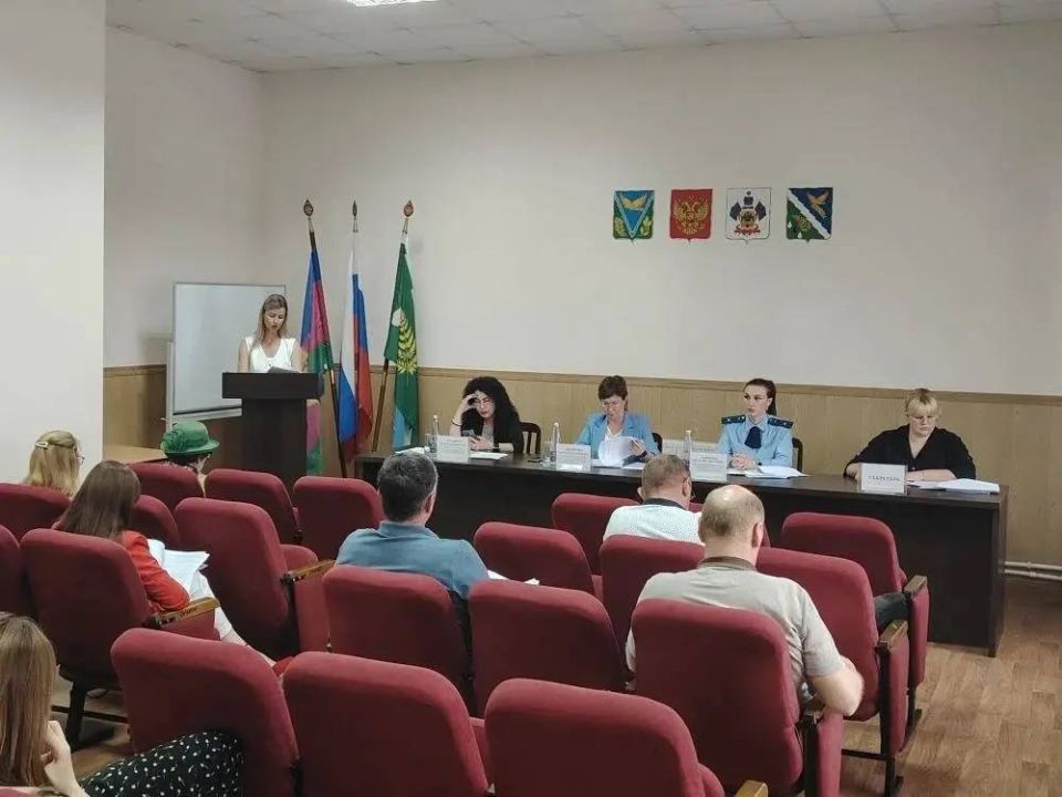 И.о. заместителя прокурора Апшеронского района принято участие в Сессии Совета Хадыженского городского поселения