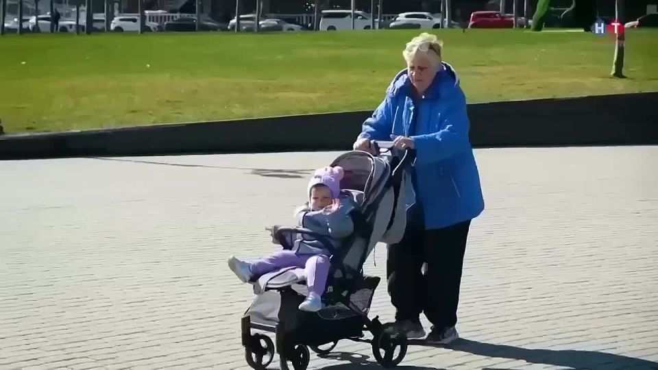 Порядок – дело каждого! Жителей и гостей Новороссийска просят соблюдать чистоту на улицах в будни и праздники