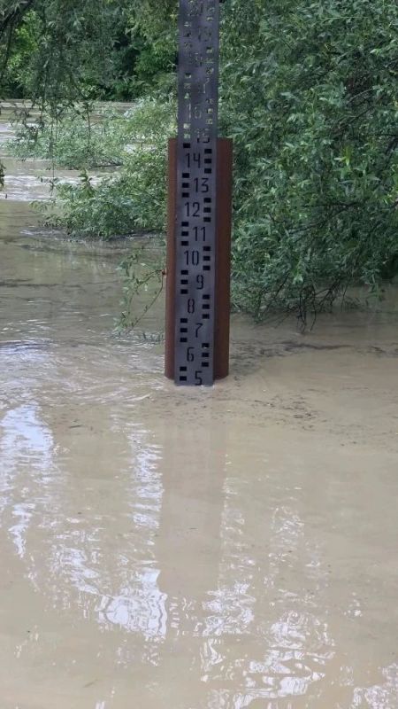 В Северском районе подтопило дворы в двух станицах В Северском районе подтопило дворы в двух станицах