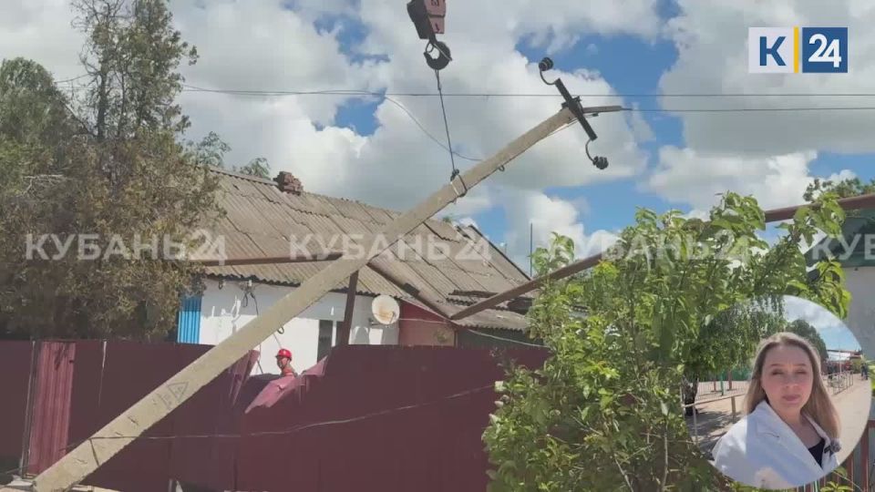 Последствия смерча устраняют в Ейском районе