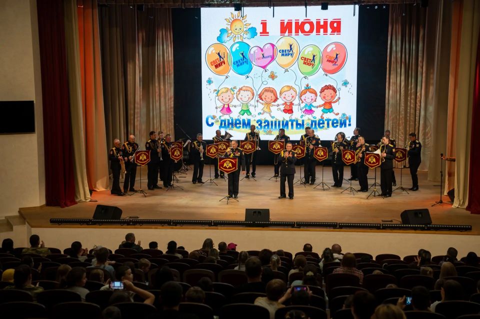 В Краснодаре для детей росгвардейцев организовали праздник ко Дню защиты детей В Краснодаре для детей росгвардейцев организовали праздник ко Дню защиты детей