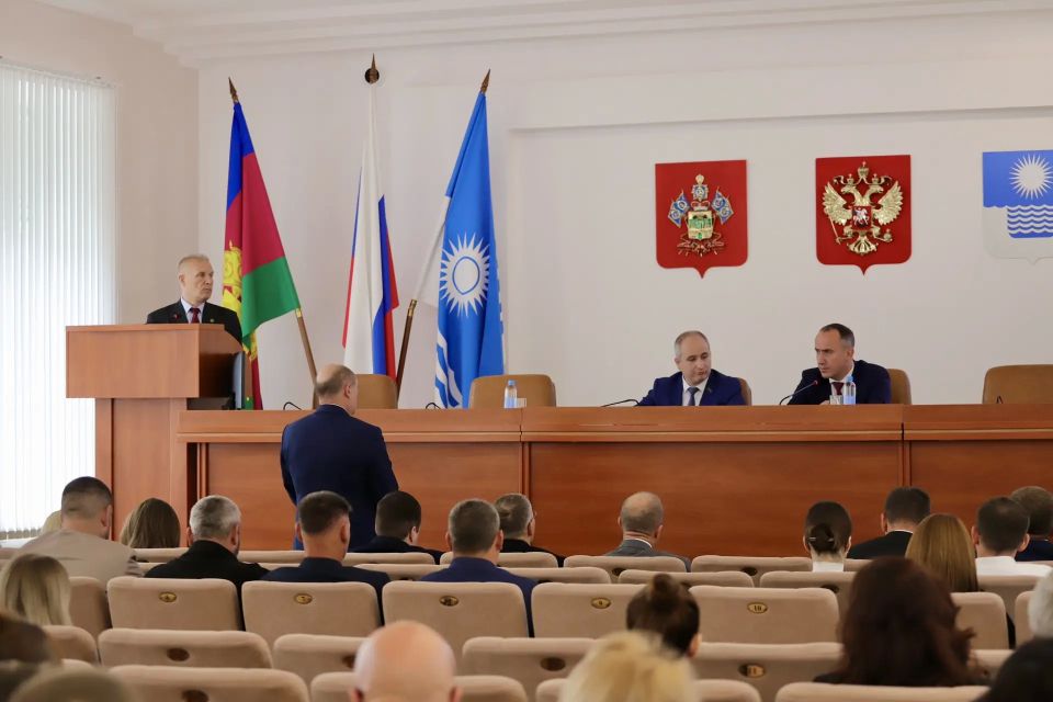 Алексей Богодистов: Расширенное планёрное совещание начали с обсуждения ситуации в сельских округах после продолжающихся ливневых дождей