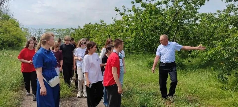 В Ейском районе прошла «Неделя малого бизнеса»: от садов и теплиц до диагностического комплекса В Ейском районе прошла «Неделя малого бизнеса»: от садов и теплиц до диагностического комплекса