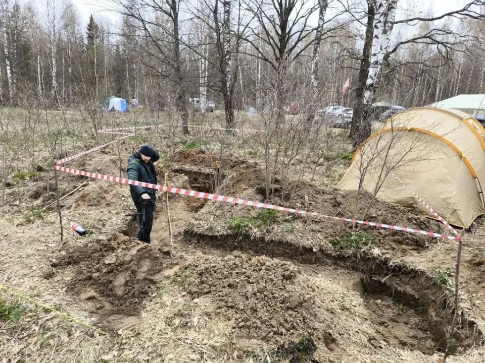 Поисковый отряд транспортной полиции имени Дмитрия Казакова принял участие в экспедиции в Калужской области Поисковый отряд транспортной полиции имени Дмитрия Казакова принял участие в экспедиции в Калужской области