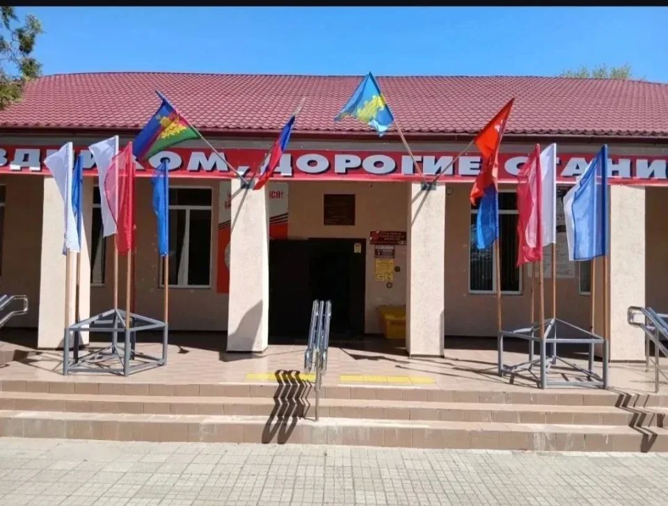 Анапа преображается ко Дню России Анапа преображается ко Дню России