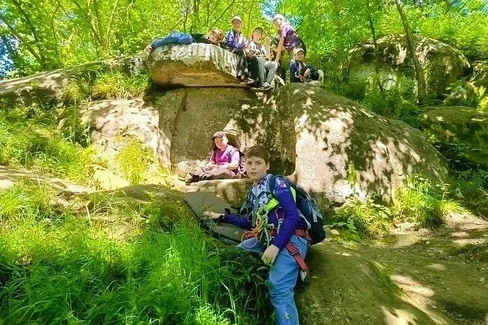 В Сочи летом для более 80 тысяч школьников подготовлено свыше 2300 досуговых мероприятий В Сочи летом для более 80 тысяч школьников подготовлено свыше 2300 досуговых мероприятий