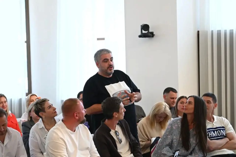 Наумов и Галушко пообщались с журналистами о перспективах Краснодара Наумов и Галушко пообщались с журналистами о перспективах Краснодара