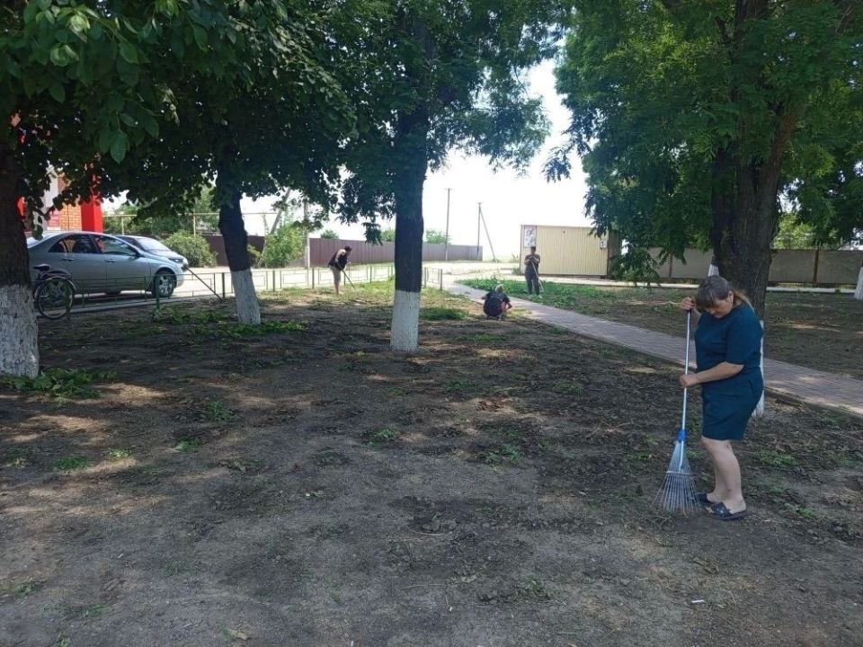 Многое в нашей жизни зависит от нас самих, в том числе порядок и красота в населенном пункте, в котором мы проживаем Многое в нашей жизни зависит от нас самих, в том числе порядок и красота в населенном пункте, в котором мы проживаем