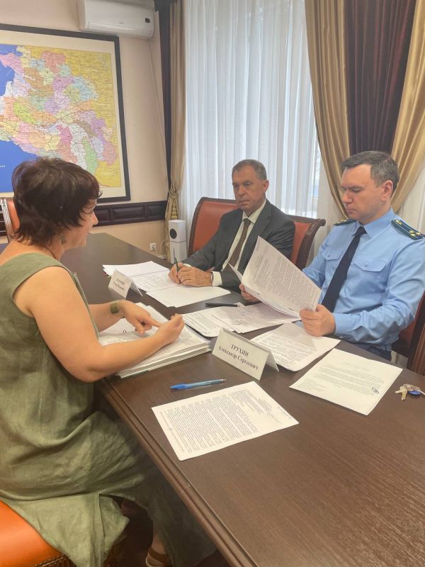 Руководством прокуратуры края проведен личный прием хозяйствующих субъектов Руководством прокуратуры края проведен личный прием хозяйствующих субъектов