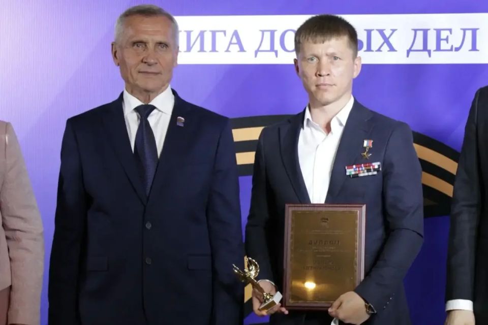 Евгений Наумов сообщил о старте Народной программы и лауреатах Книги добрых дел в Краснодаре Евгений Наумов сообщил о старте Народной программы и лауреатах Книги добрых дел в Краснодаре