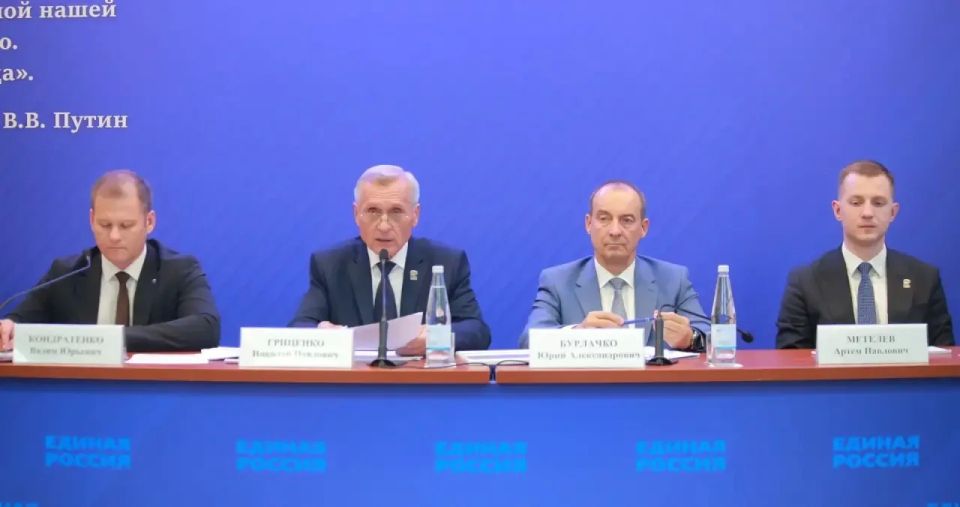 Евгений Наумов сообщил о старте Народной программы и лауреатах Книги добрых дел в Краснодаре Евгений Наумов сообщил о старте Народной программы и лауреатах Книги добрых дел в Краснодаре