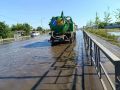 После сильного ливня в Краснодаре продолжают устранять подтопления