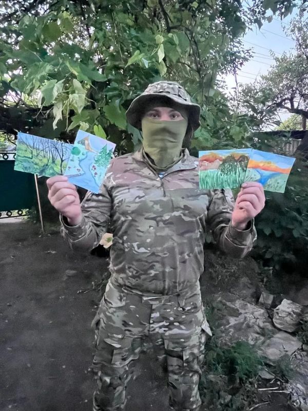 «ДОБРАЯ ПОЧТА ДЛЯ ГЕРОЕВ»: Ейская ДШИ продолжает поддерживать защитников «ДОБРАЯ ПОЧТА ДЛЯ ГЕРОЕВ»: Ейская ДШИ продолжает поддерживать защитников