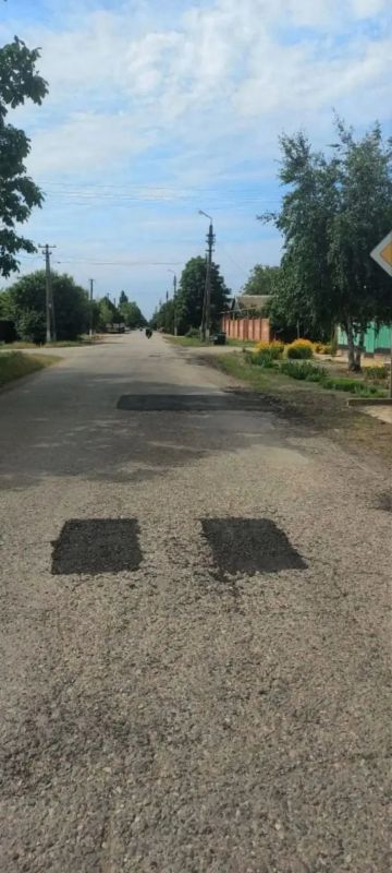 В Ясенском сельском поселении завершаются дорожные работы В Ясенском сельском поселении завершаются дорожные работы