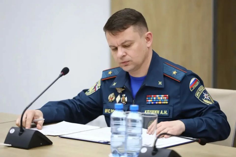 Алексей Клушин принял участие в федеральном совещании по пожароопасности и паводковой обстановке Алексей Клушин принял участие в федеральном совещании по пожароопасности и паводковой обстановке