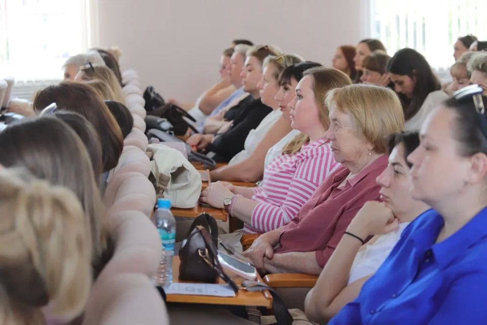Родителям о главном: безопасность детей летом Родителям о главном: безопасность детей летом