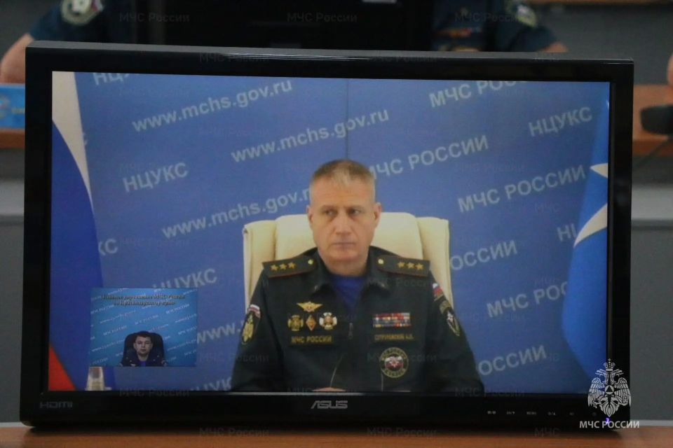 Алексей Клушин принял участие в заседании Совета руководителей терорганов МЧС России в ЮФО Алексей Клушин принял участие в заседании Совета руководителей терорганов МЧС России в ЮФО