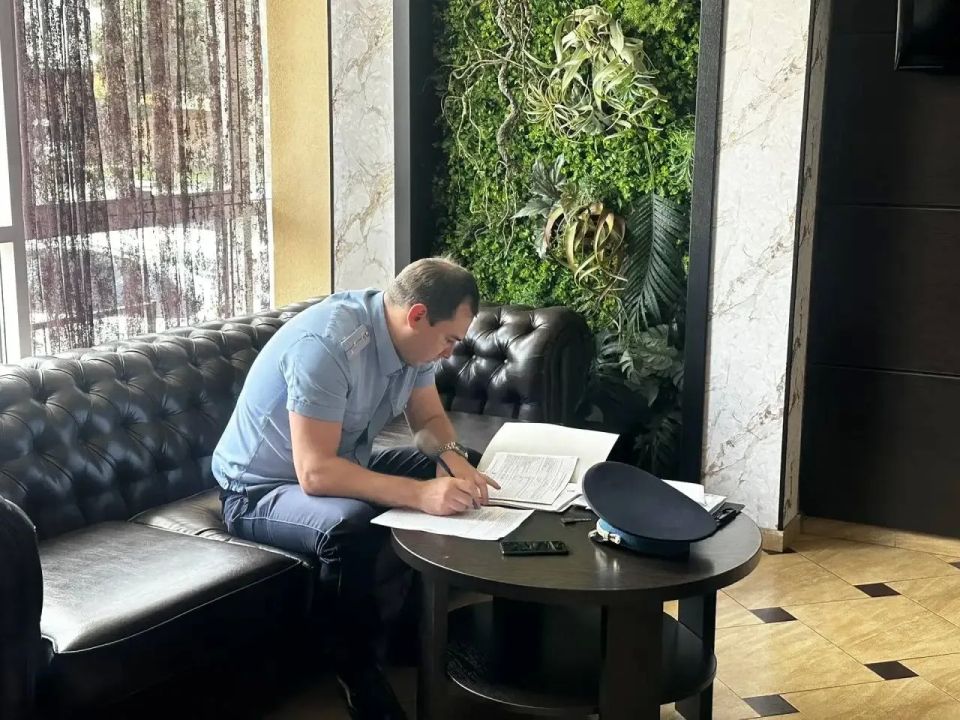 Судебные приставы нагрянули в гостиницы сети «Мартон»: работа отелей приостановлена Судебные приставы нагрянули в гостиницы сети «Мартон»: работа отелей приостановлена